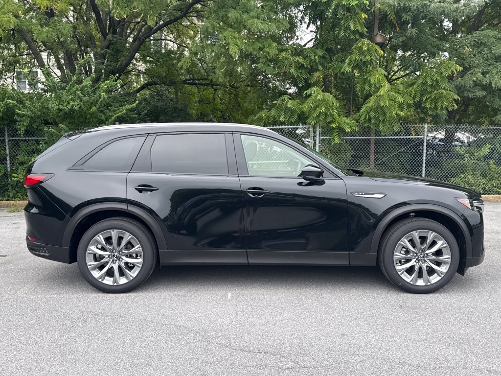 New 2026 MAZDA CX-90 3.3 Turbo w/ Preferred Package AWD/4WD image 4