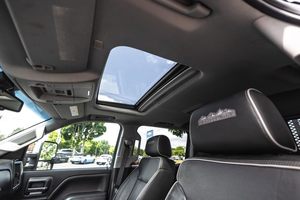 Used 2019 Chevrolet Silverado 3500 High Country AWD/4WD image 30