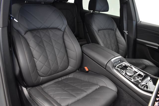 Used 2026 BMW X5 xDrive40i AWD/4WD image 6