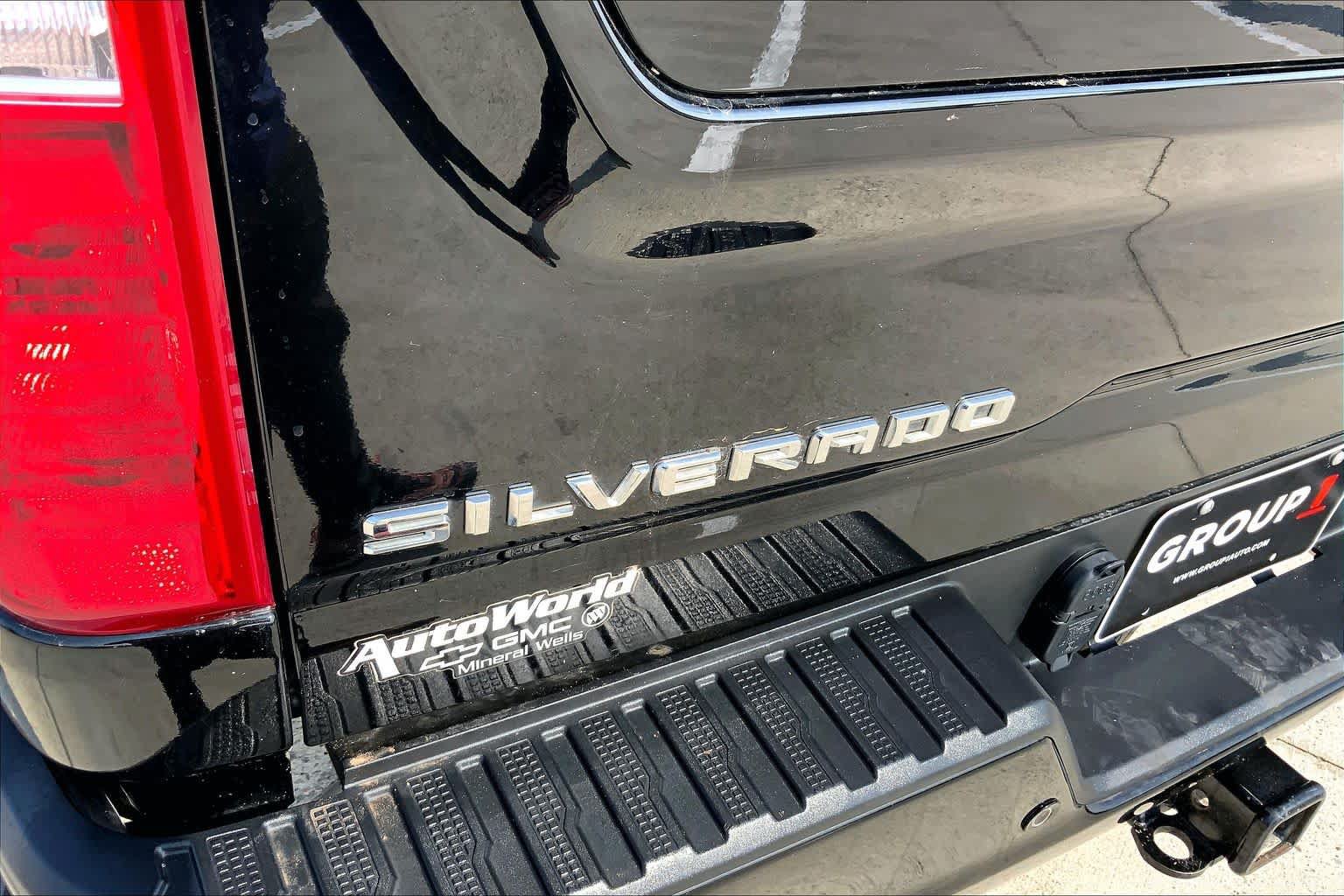 Certified 2024 Chevrolet Silverado 2500 Custom w/ Custom Value Package AWD/4WD image 30