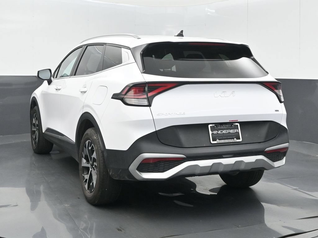 Used 2024 Kia Sportage EX AWD/4WD image 6