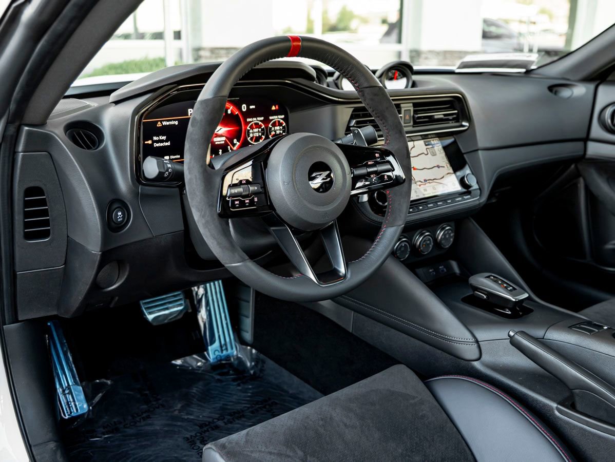 Used 2026 Nissan Z NISMO w/ Floor Mat Package RWD image 21