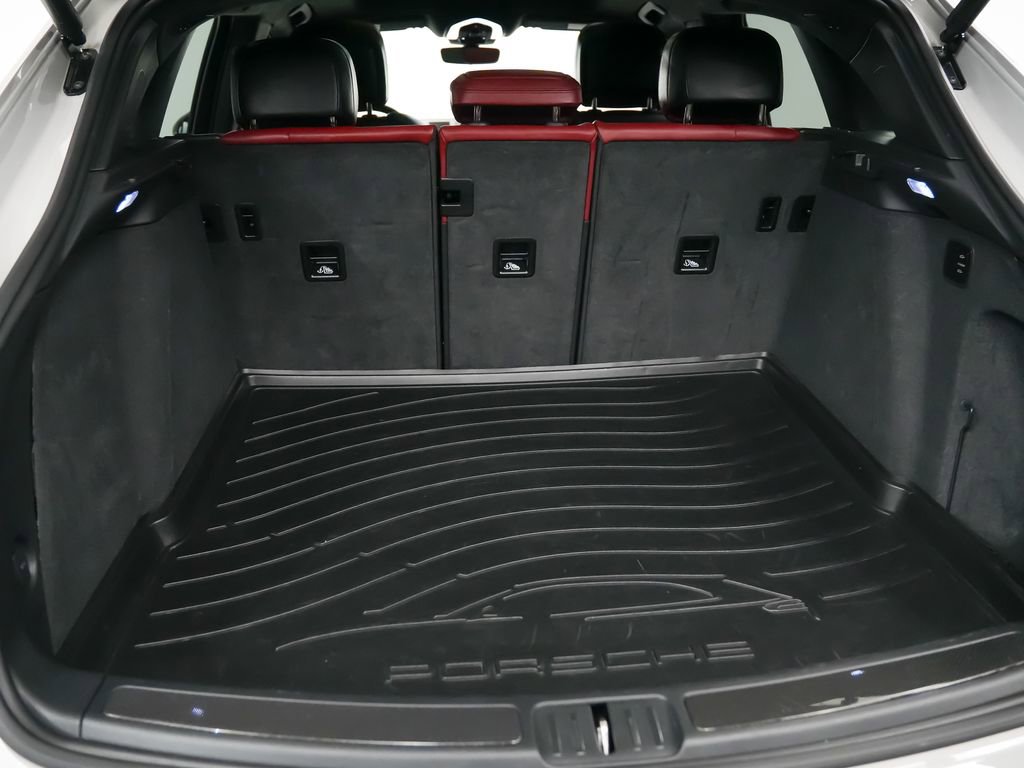 Used 2024 Porsche Macan GTS AWD/4WD image 13