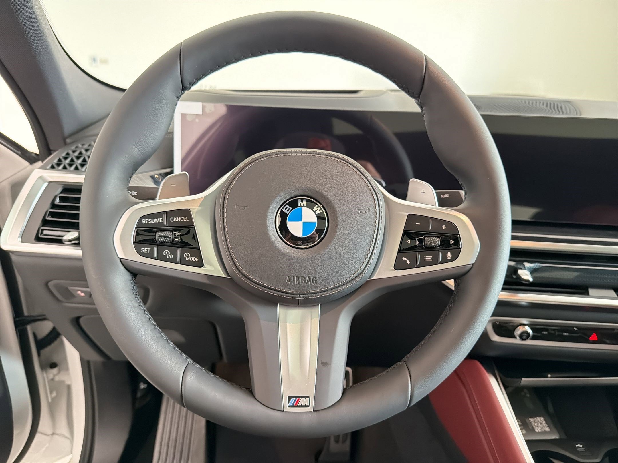 New 2026 BMW X6 xDrive40i w/ Premium Package image 18