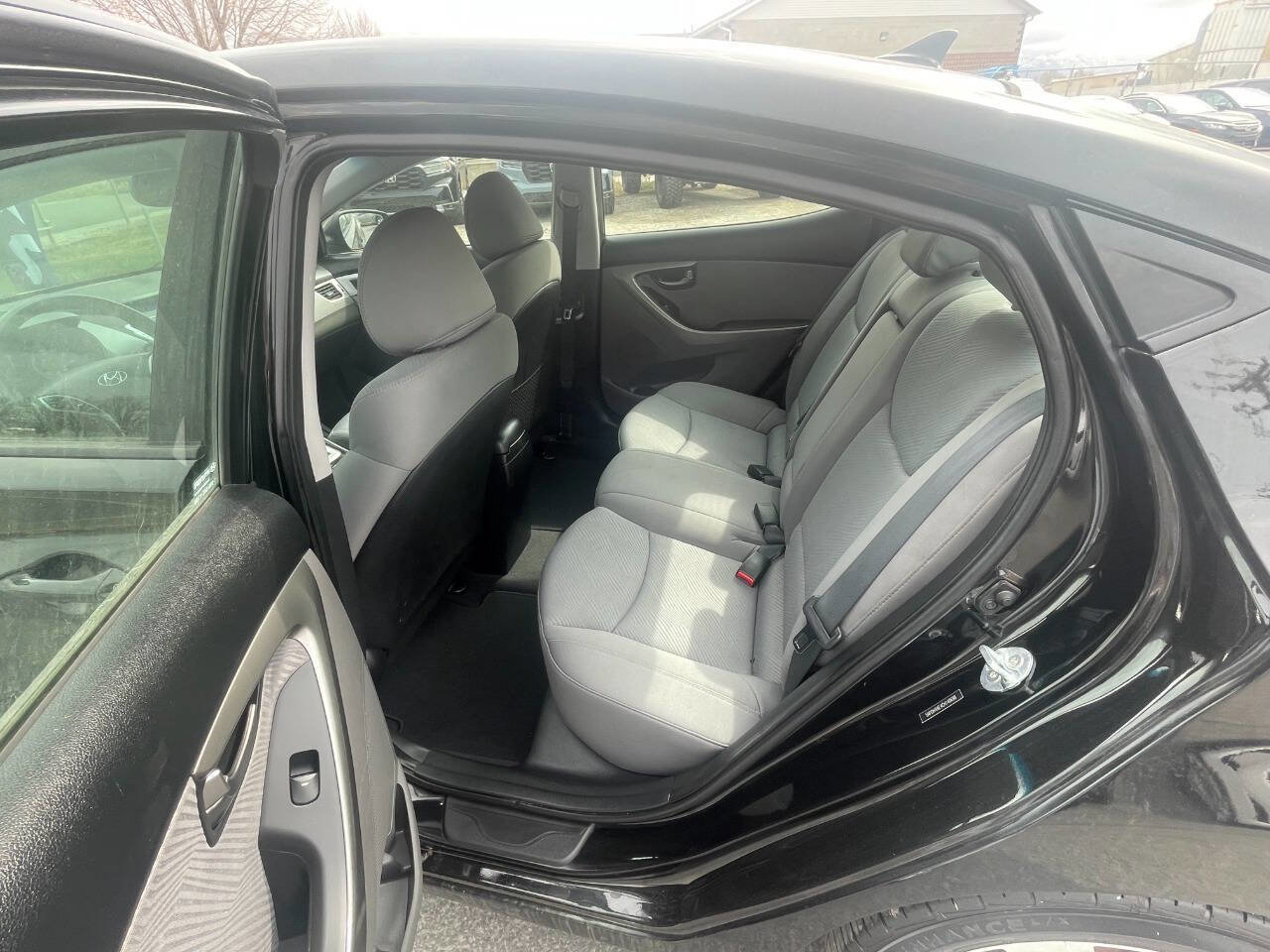 Used 2012 Hyundai Elantra GLS w/ Preferred Pkg 3 image 10