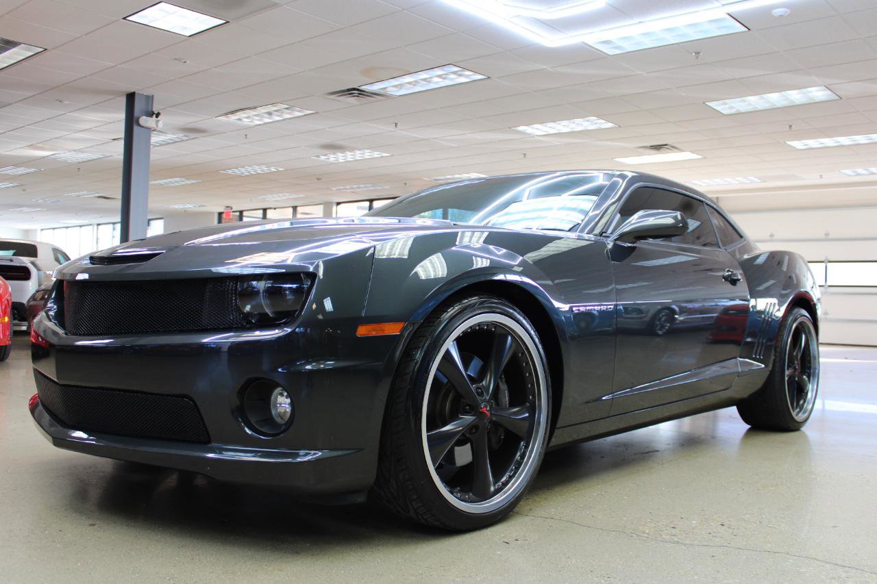 Used 2012 Chevrolet Camaro SS w/ RS Package RWD image 3