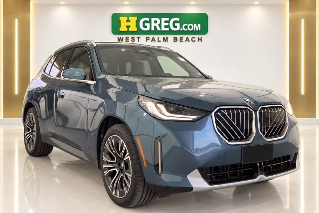 Used 2025 BMW X3 xDrive30i w/ Premium Package AWD/4WD image 4