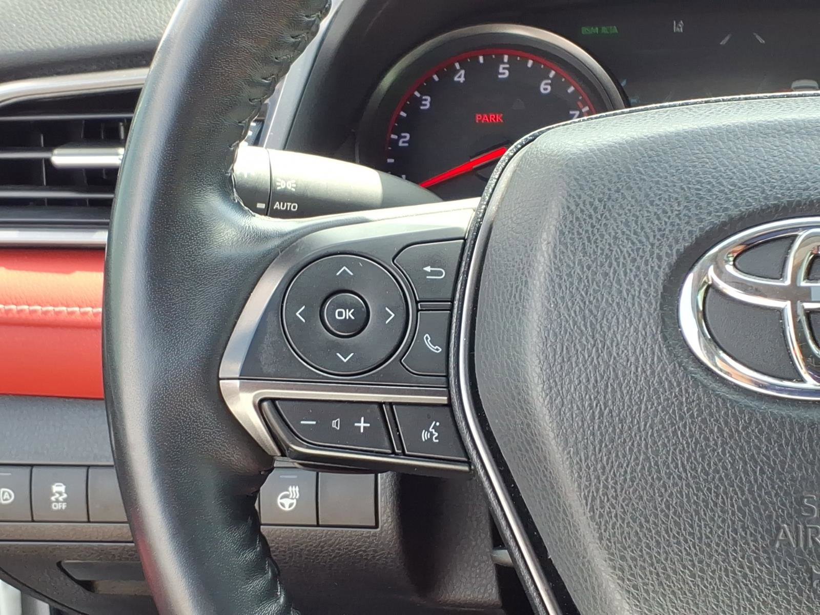 Used 2021 Toyota Camry XSE image 17