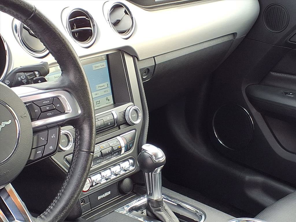 Used 2017 Ford Mustang GT Premium image 5