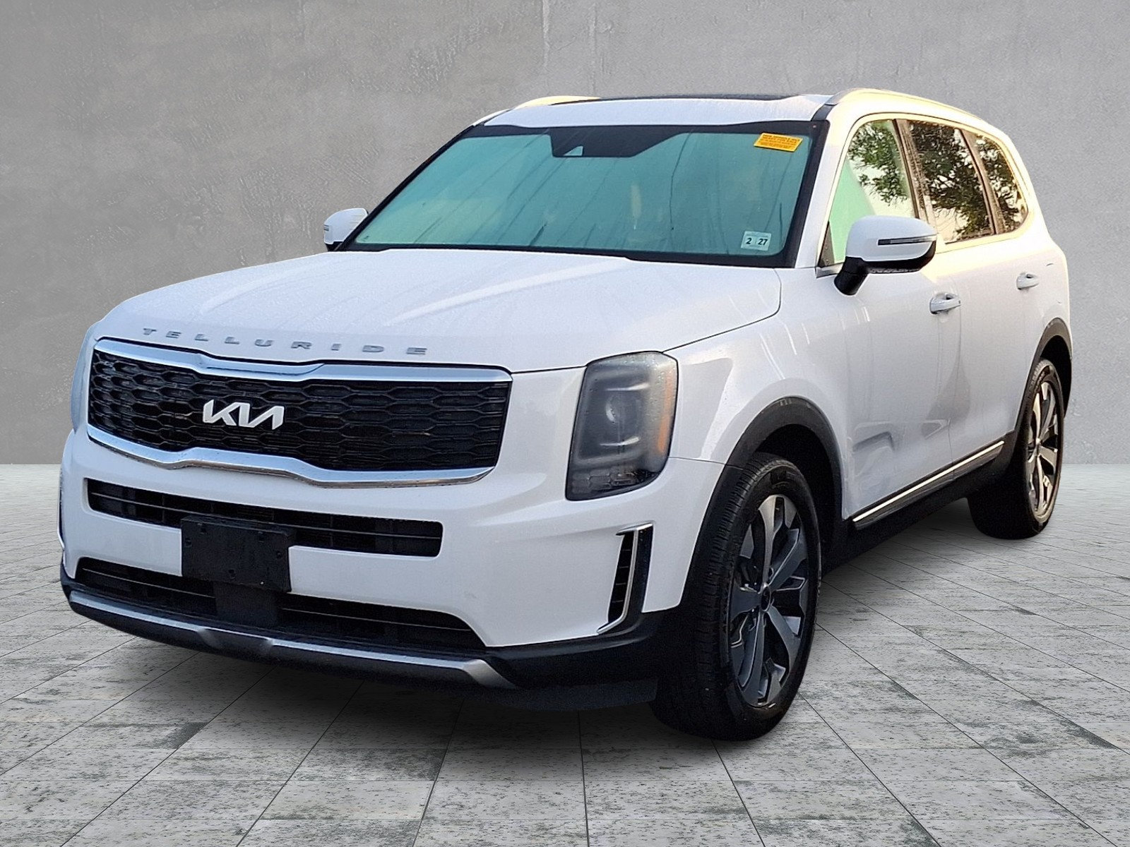 Used 2022 Kia Telluride S AWD/4WD image 1