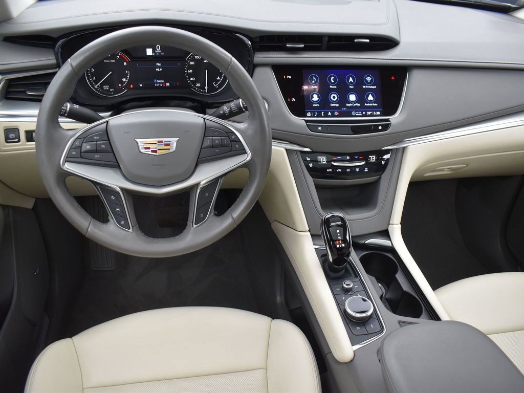 Certified 2023 Cadillac XT5 Premium Luxury image 14