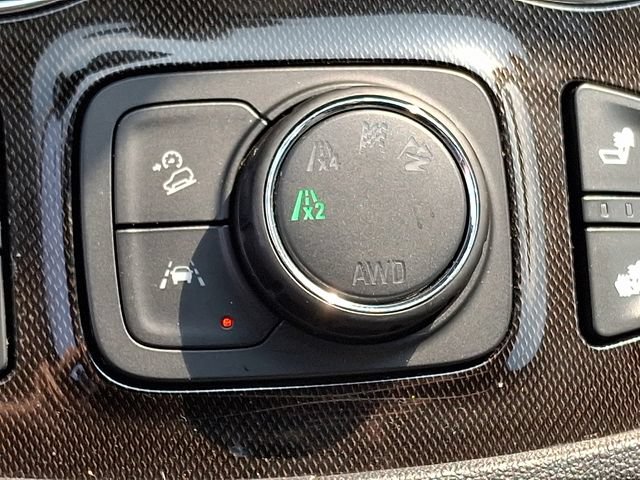 Used 2023 GMC Acadia AT4 AWD/4WD image 25
