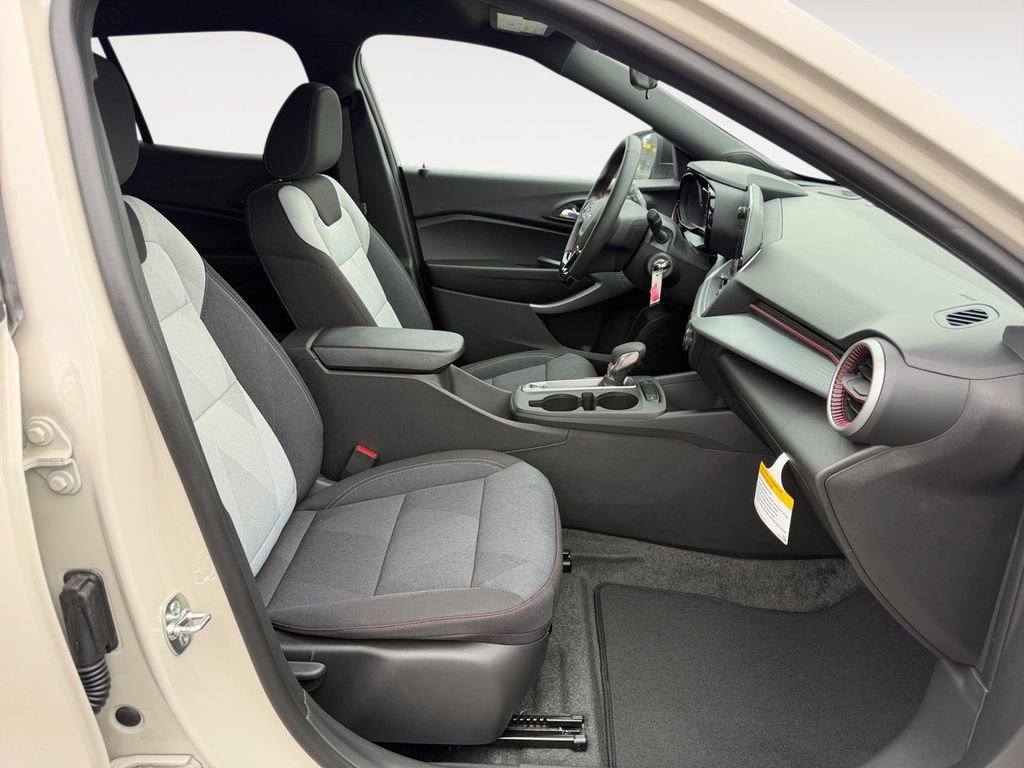 New 2026 Chevrolet Trax RS w/ Driver Confidence Package FWD image 24