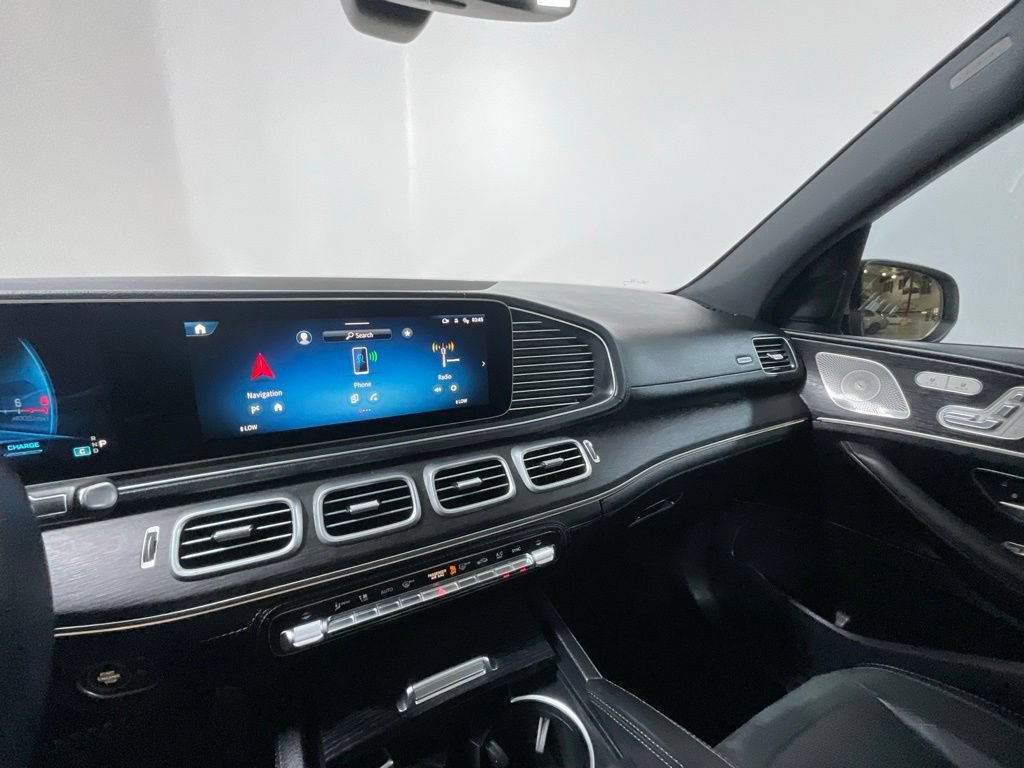 Used 2025 Mercedes-Benz GLE 53 AMG 4MATIC image 31