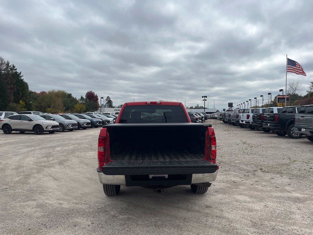 Used 2013 Chevrolet Silverado 1500 LT w/ All-Star Edition AWD/4WD image 8