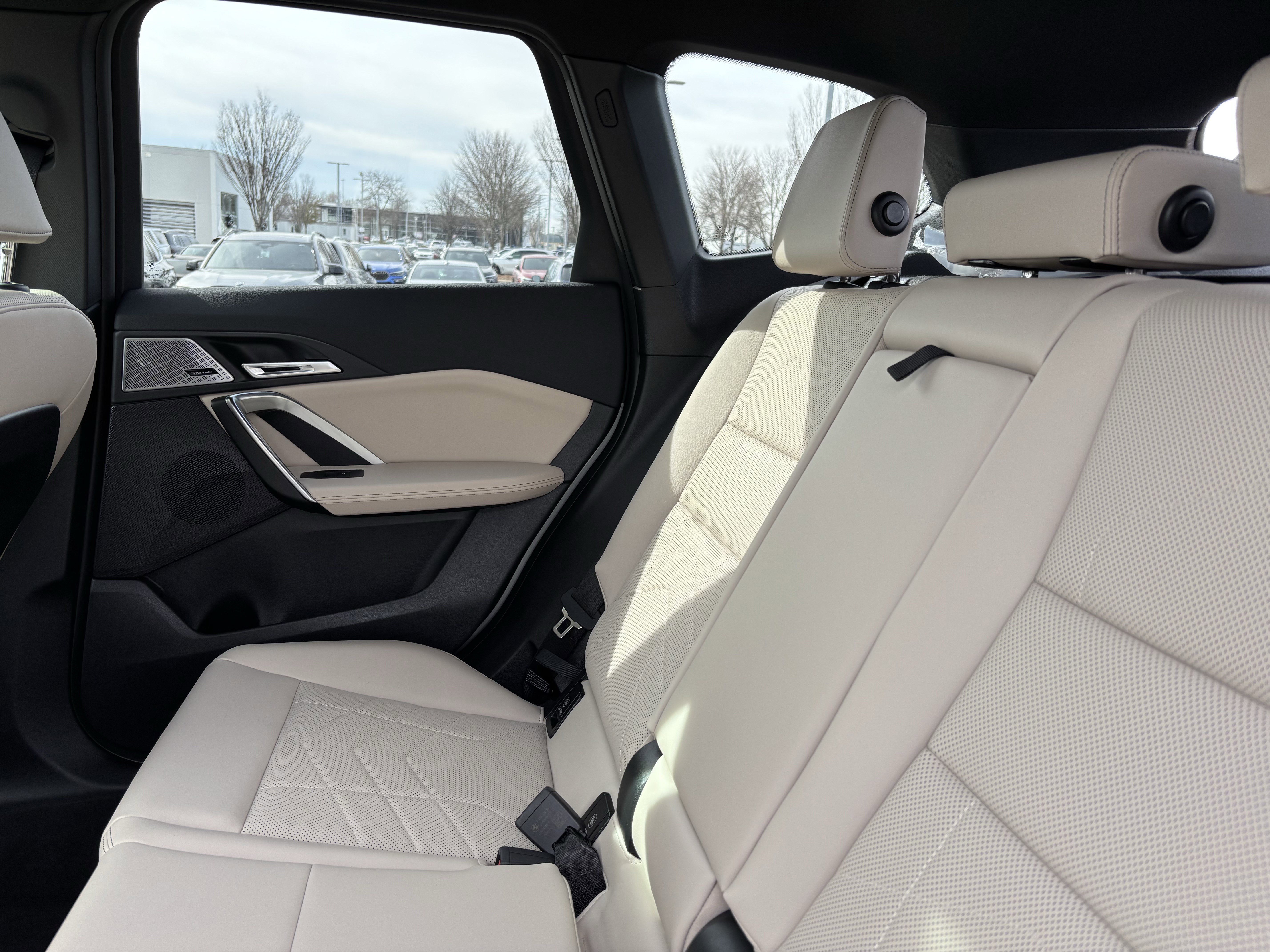 Certified 2025 BMW X1 xDrive28i w/ Technology Package image 33