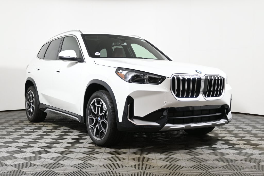 New 2026 BMW X1 xDrive28i w/ Convenience Package AWD/4WD image 9