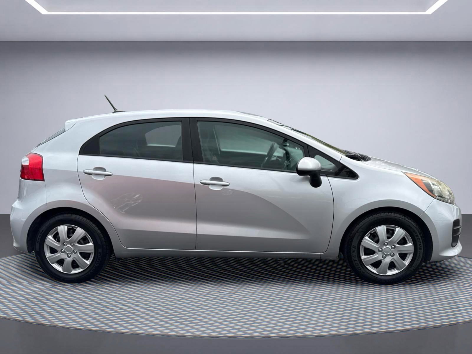 Used 2016 Kia Rio LX w/ Power Package FWD image 8