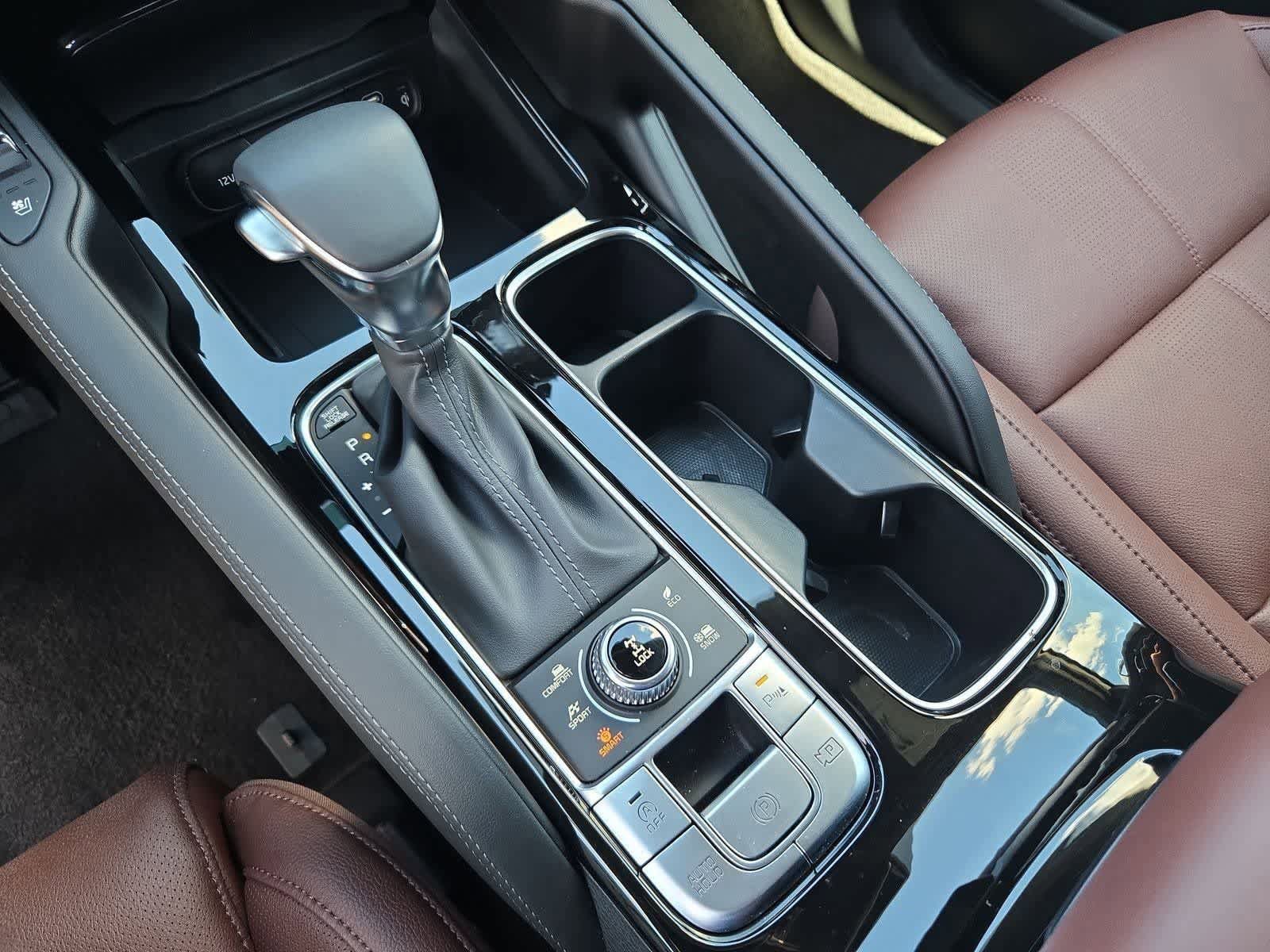 Certified 2025 Kia Telluride SX image 32