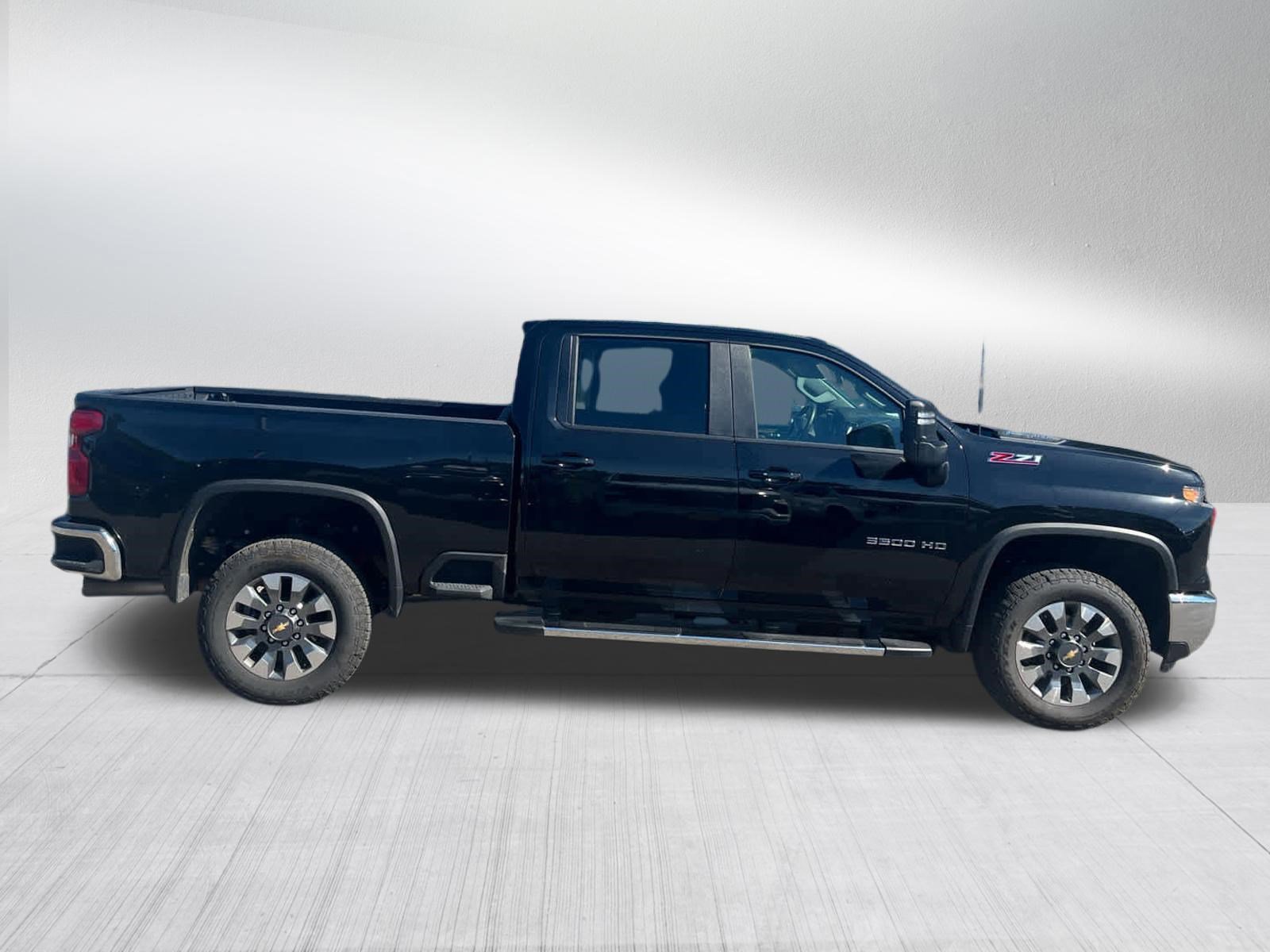 Used 2024 Chevrolet Silverado 3500 LT w/ All Star Edition AWD/4WD image 4