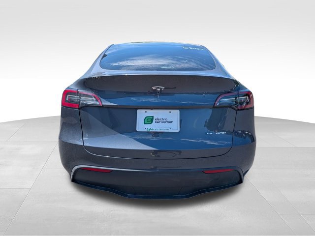 Used 2023 Tesla Model Y Long Range AWD/4WD image 6