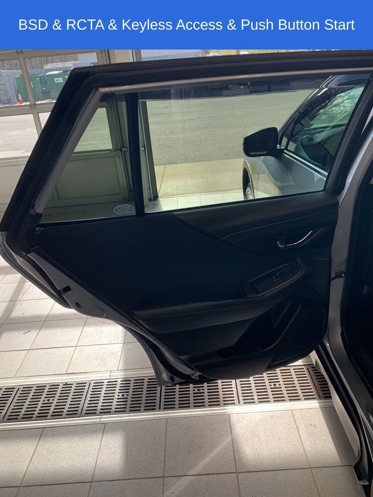 Used 2022 Subaru Outback Premium image 7