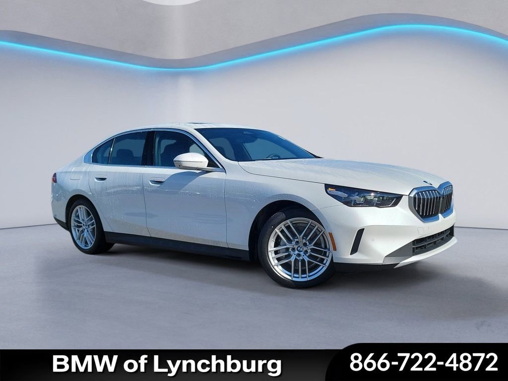 Certified 2025 BMW 530i xDrive w/ Premium Package image 1