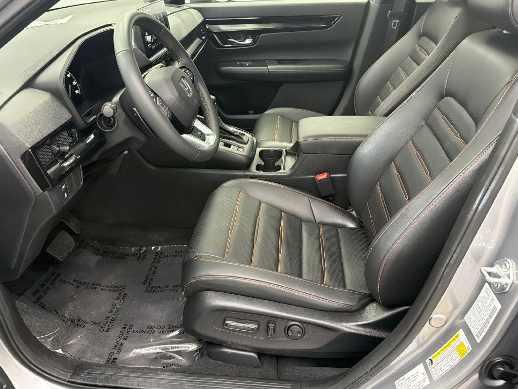 Used 2024 Honda CR-V Sport Touring image 9