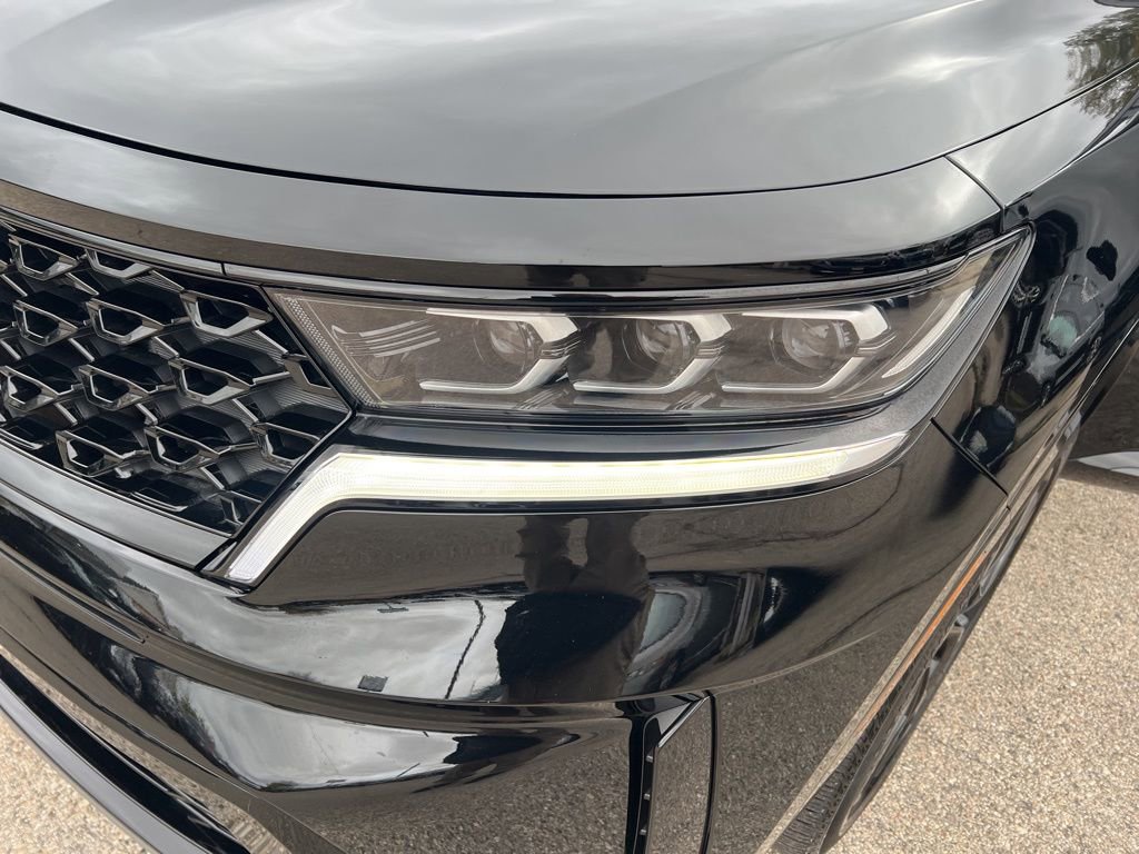 Certified 2022 Kia Sorento SX image 30