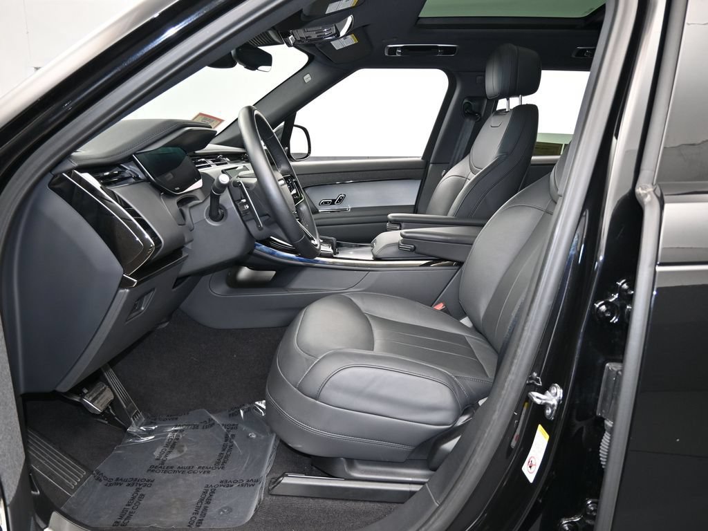 Used 2024 Land Rover Range Rover Sport Dynamic SE AWD/4WD image 13
