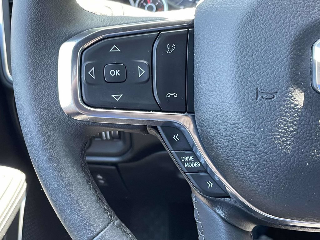 Used 2026 RAM 1500 Laramie w/ Sport Appearance Package AWD/4WD image 31