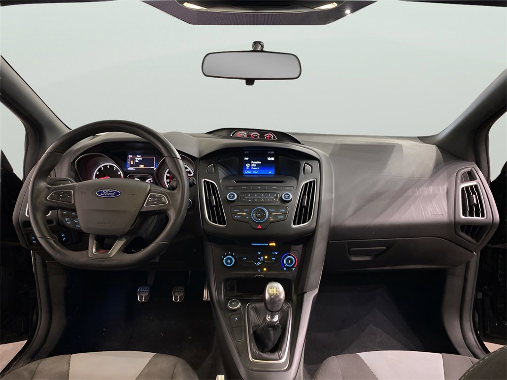 Used 2016 Ford Focus ST image 14