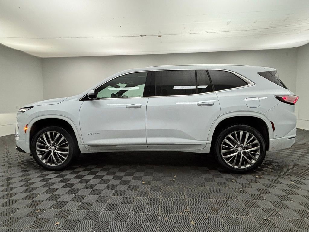 New 2026 Buick Enclave Avenir w/ Super Cruise Package image 16