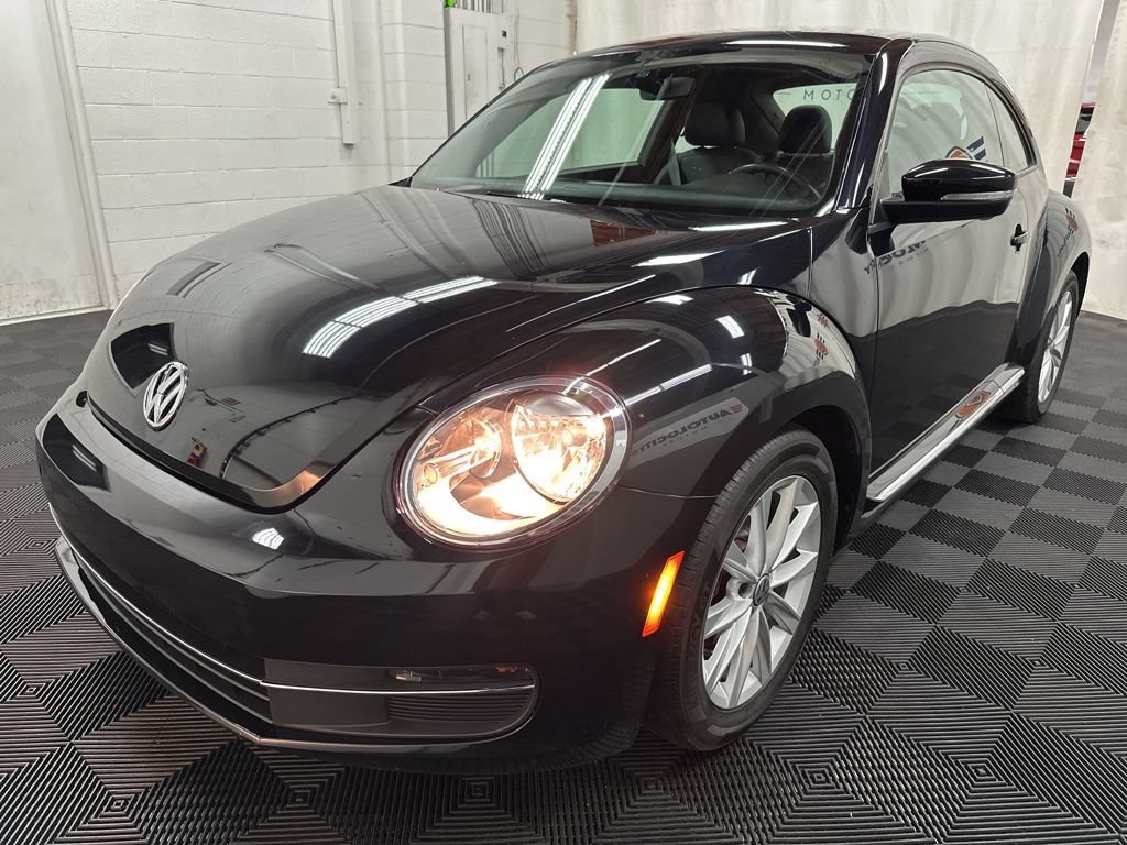 Used 2018 Volkswagen Beetle 2.0T FWD image 5