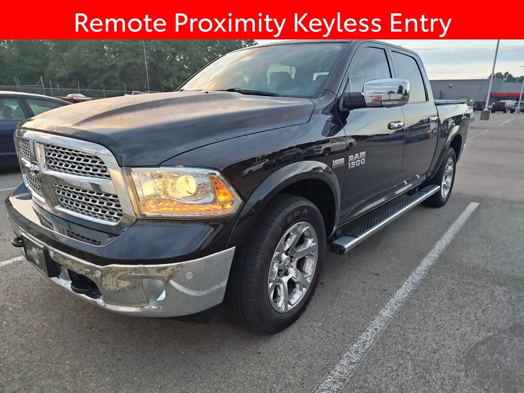 Used 2016 RAM 1500 Laramie w/ Convenience Group AWD/4WD image 8