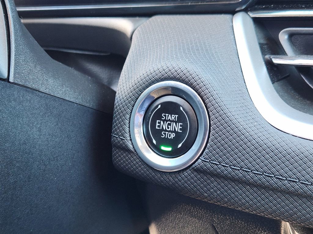 Used 2025 Chevrolet TrailBlazer LT image 28