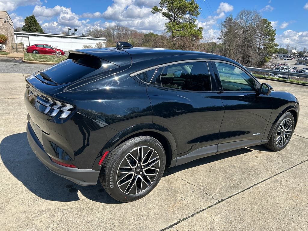 Used 2025 Ford Mustang Mach-E Premium image 6