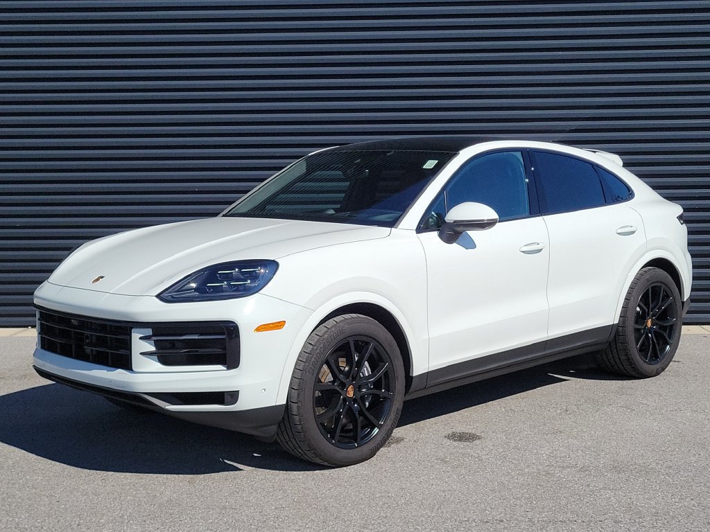 Certified 2026 Porsche Cayenne Coupe AWD/4WD image 1