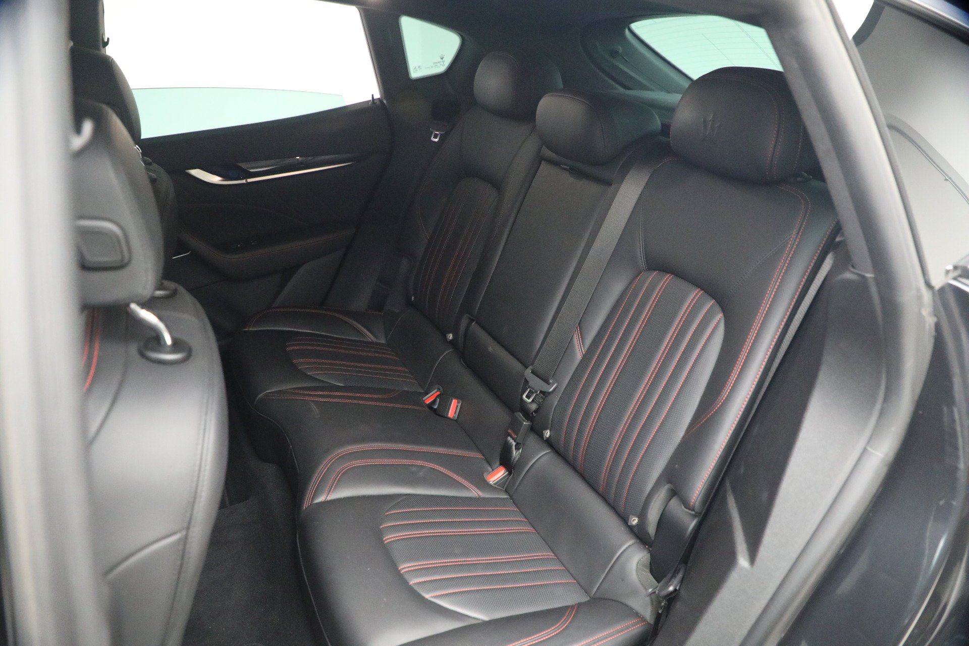 Certified 2023 Maserati Levante GT AWD/4WD image 22