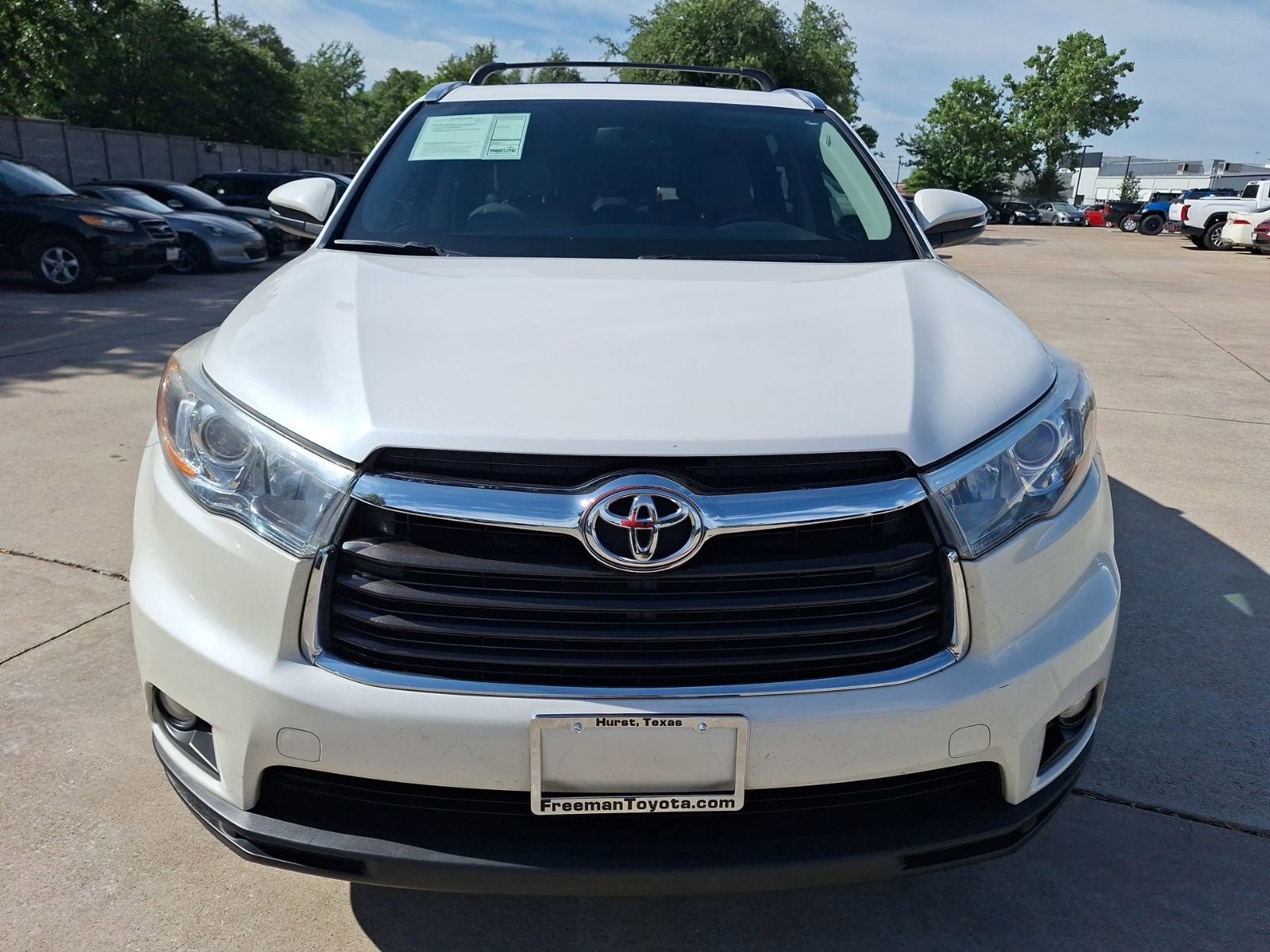 Used 2016 Toyota Highlander XLE FWD image 9