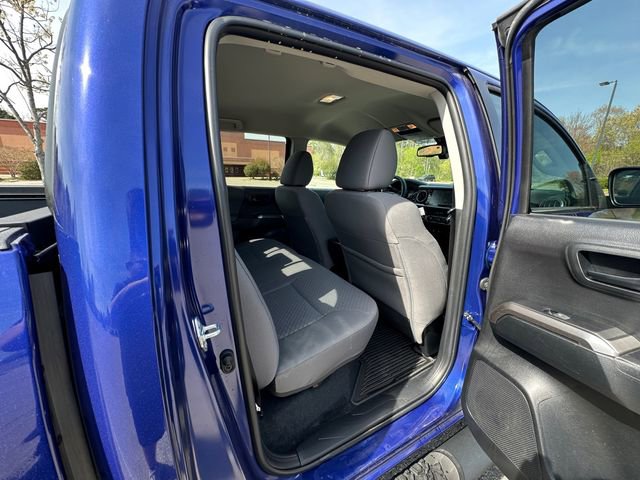 Used 2023 Toyota Tacoma SR5 w/ Technology Package image 17