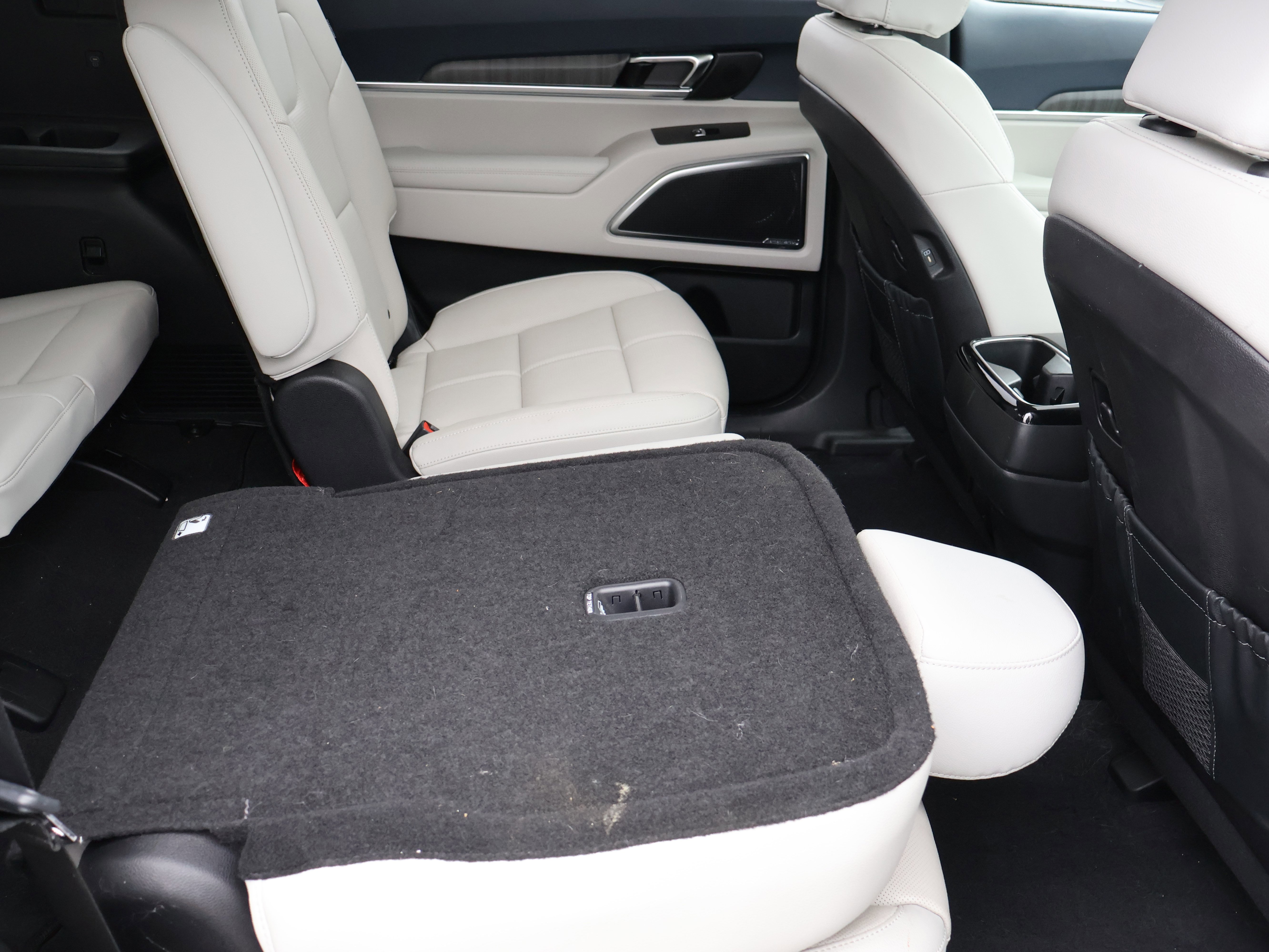 Used 2023 Kia Telluride SX image 13