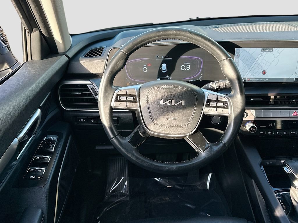 Certified 2025 Kia Telluride LX image 21
