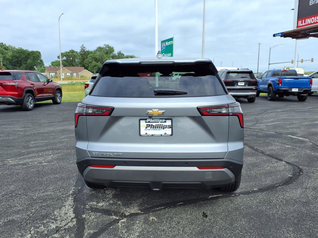 New 2026 Chevrolet Equinox LT image 5