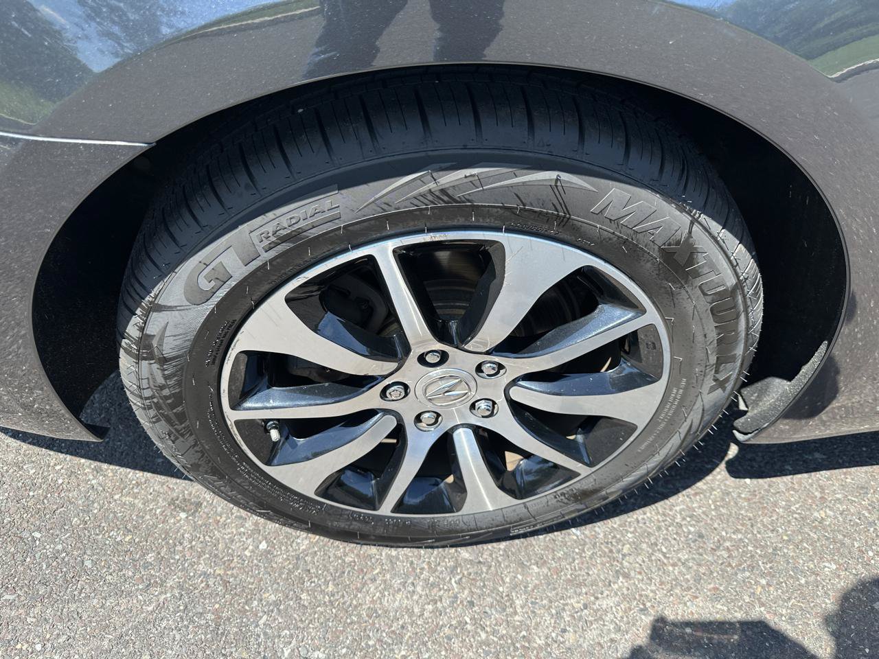 Used 2016 Acura TLX FWD image 33