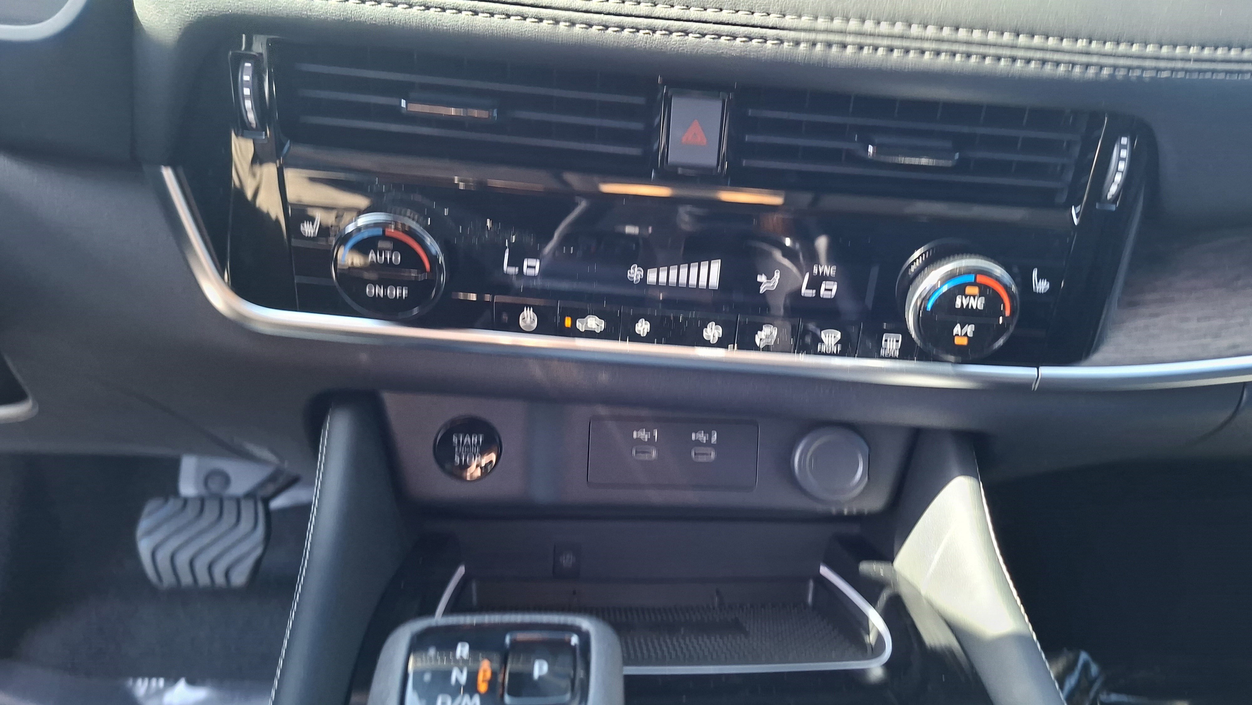 New 2026 Nissan Rogue Platinum AWD/4WD image 10