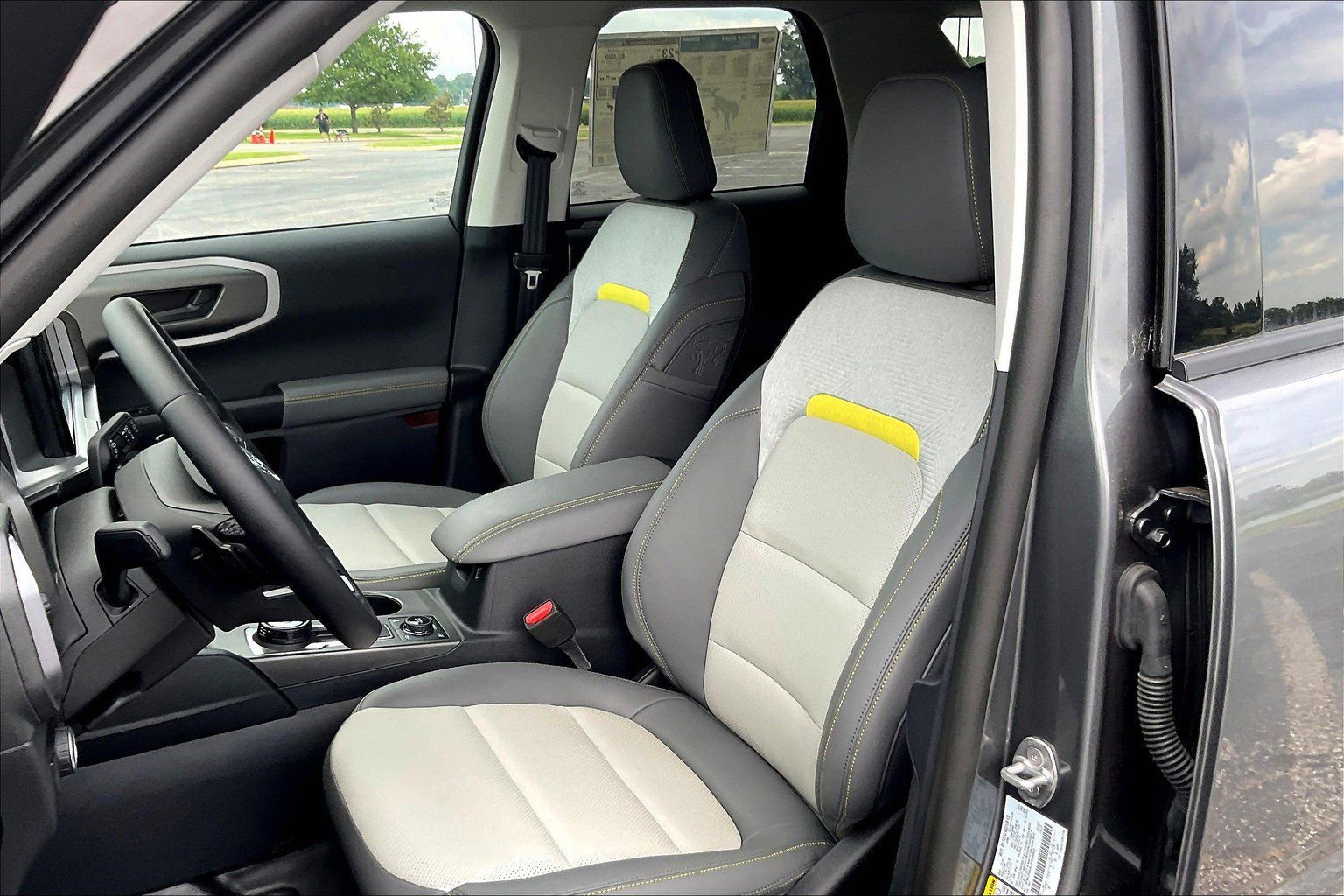 New 2025 Ford Bronco Sport Badlands w/ Sasquatch Badlands Package image 9