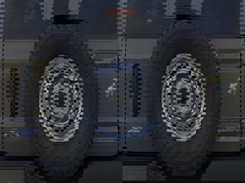 New 2025 Ford Bronco 4-Door image 24