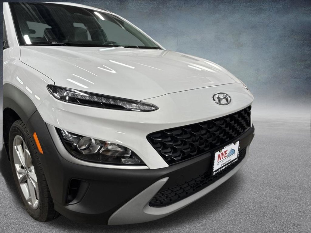 Used 2023 Hyundai Kona SEL AWD/4WD image 44