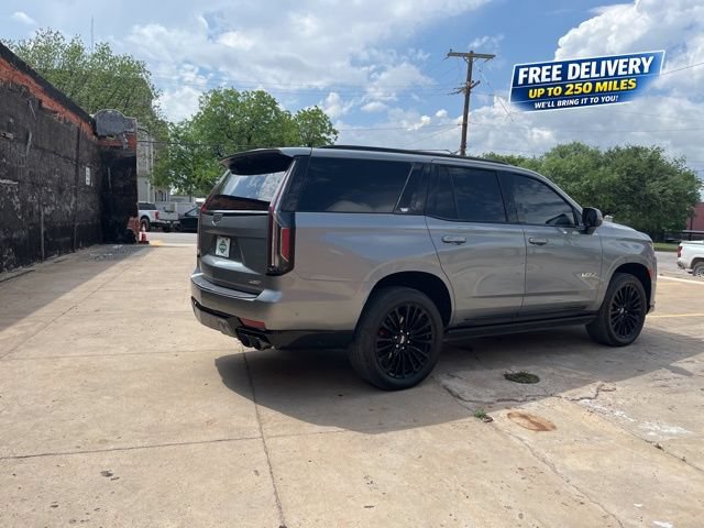 Used 2023 Cadillac Escalade V AWD/4WD image 5